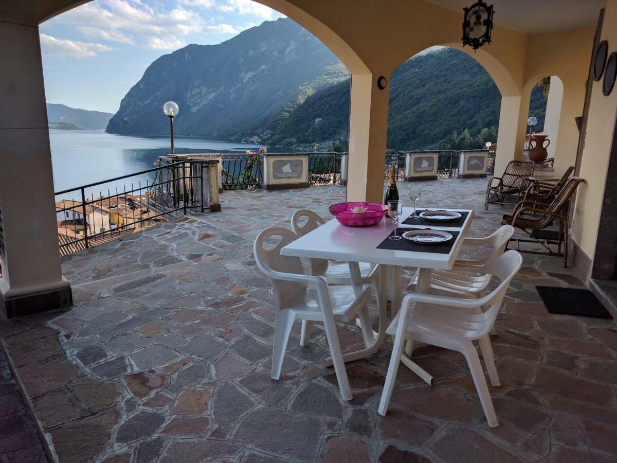 Gina'S Apartment Riva di Solto Exterior foto