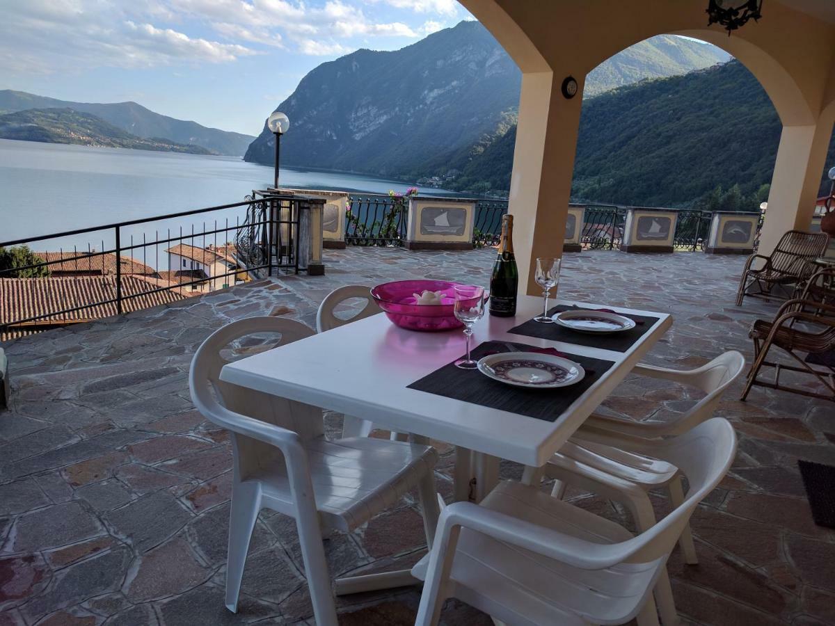 Gina'S Apartment Riva di Solto Exterior foto